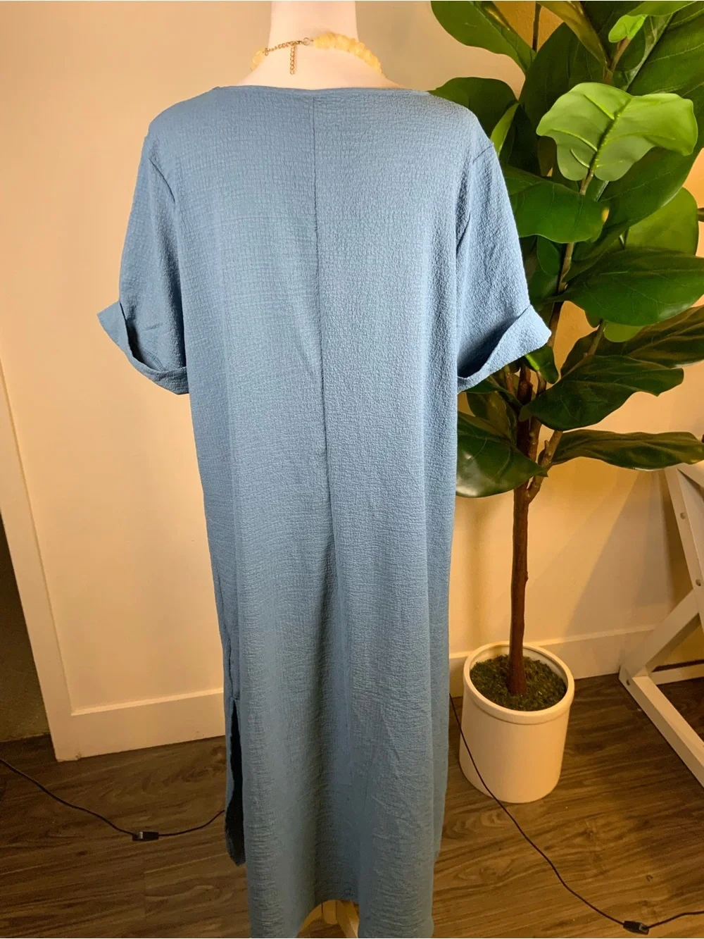 Light Blue V-Neck Midi Dress - Classic Casual